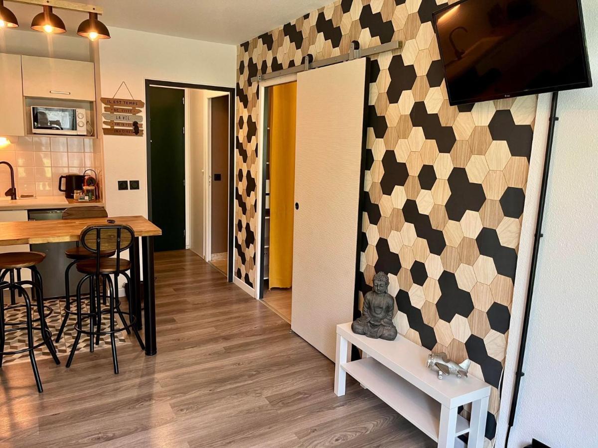 Appartement Le Freya Avec Terrasse A 5 Min Honfleur - Piscine - Parking - Wifi Équemauville Exterior foto