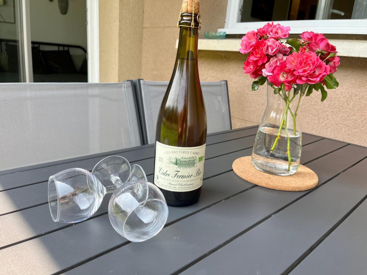 Appartement Le Freya Avec Terrasse A 5 Min Honfleur - Piscine - Parking - Wifi Équemauville Exterior foto